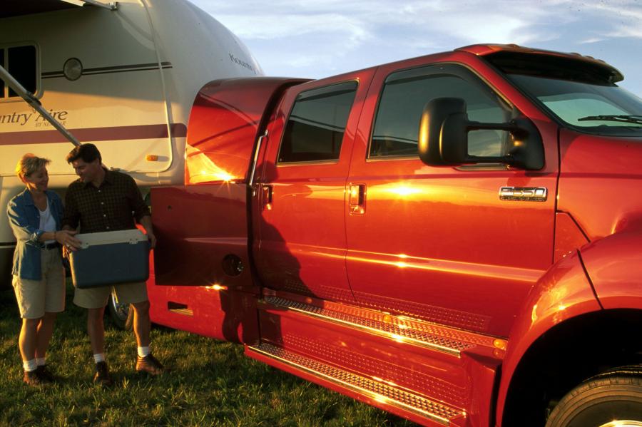  Ford F-650 2001 года  (фото 52 из 54)